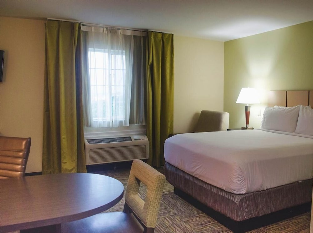 Candlewood Suites Houston Medical Center 12/72
