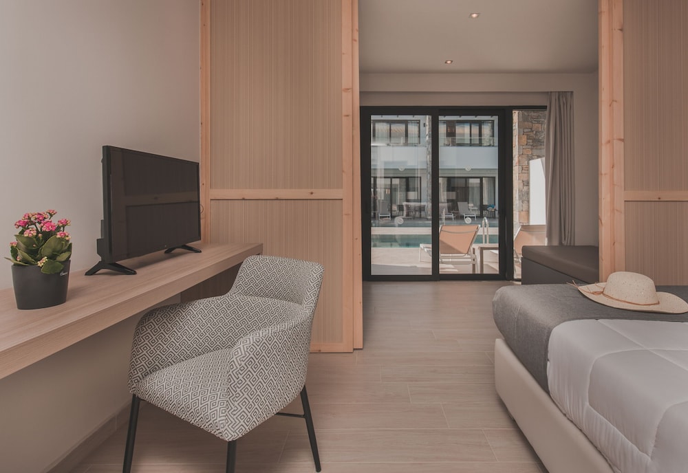 Cavo Suites - Adults Only 25/33