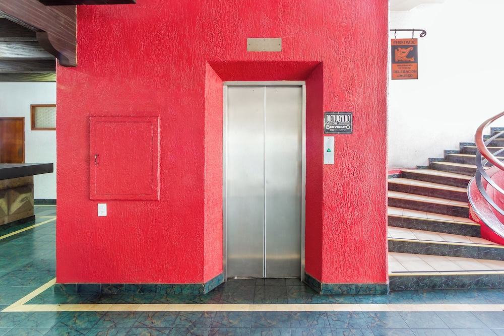 Capital O Hotel Del Parque Guadalajara 13/89
