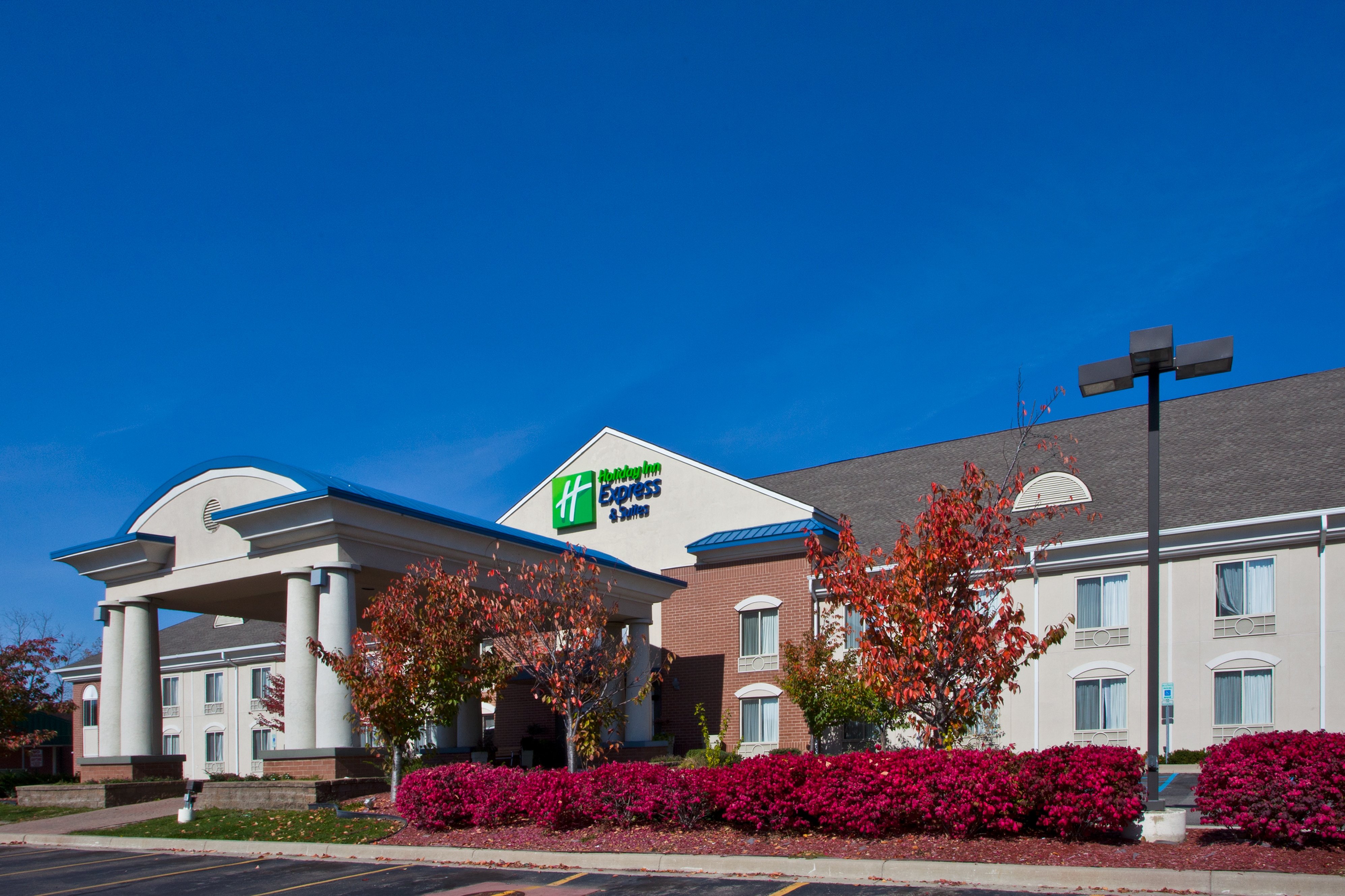 Holiday Inn Express Hotel And Suites Waterford 2/47