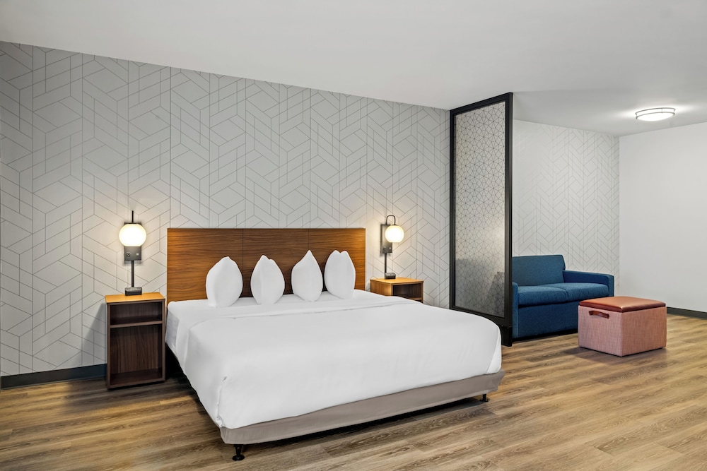 Everhome Suites Rochester Greece 16/50