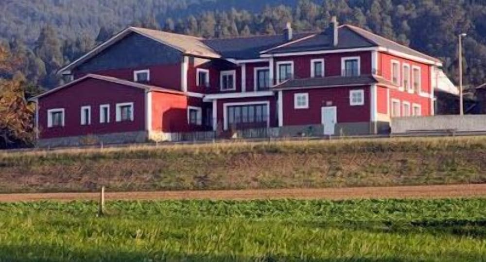 HOTEL RURAL SUQUIN 37/46