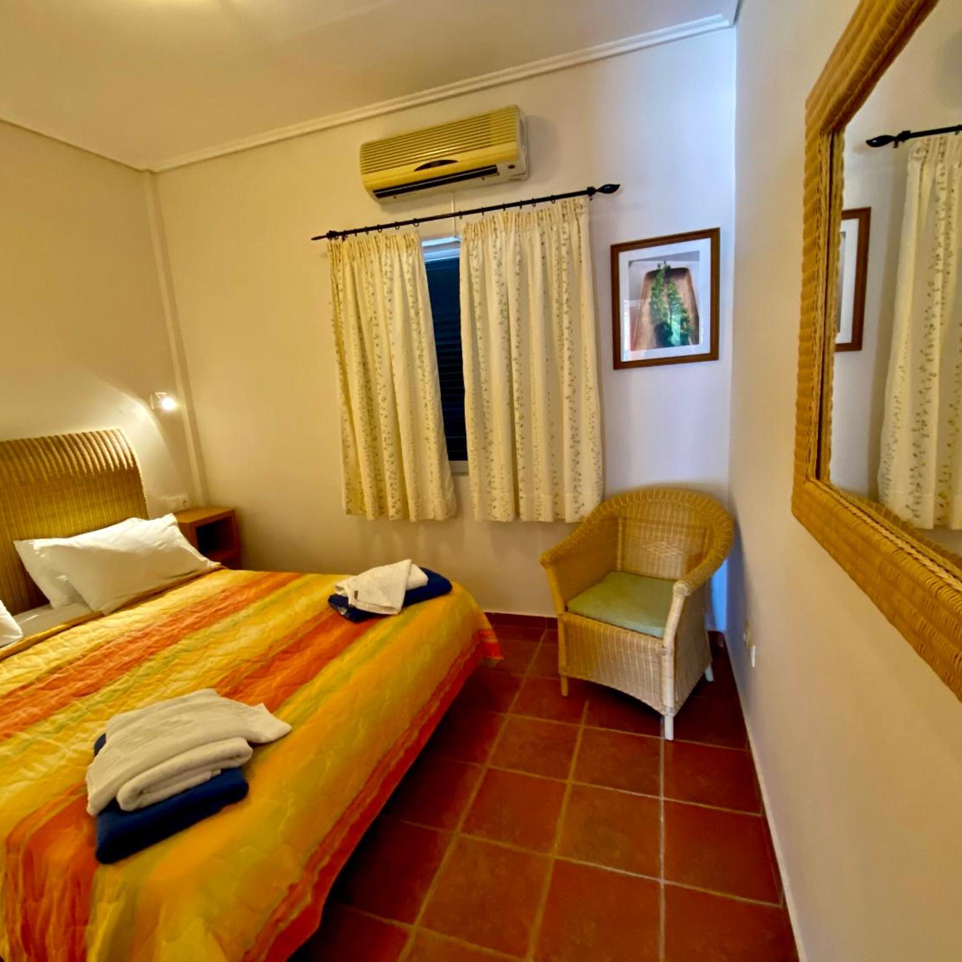 La Riviera Barbati Seaside Apartments & Private Pool Villas 14/55