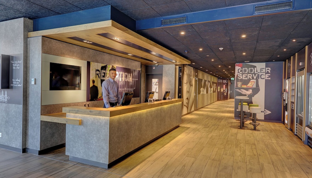 Ibis Budget Zurich Airport 14/69