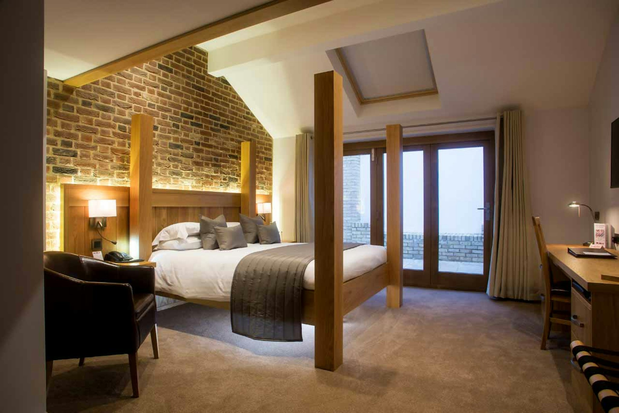 Tewin Bury Farm Hotel 17/38