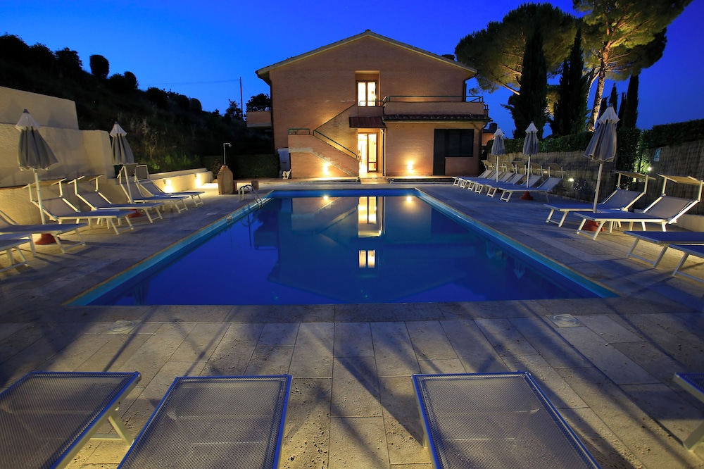 Hotel Le Colline 35/60