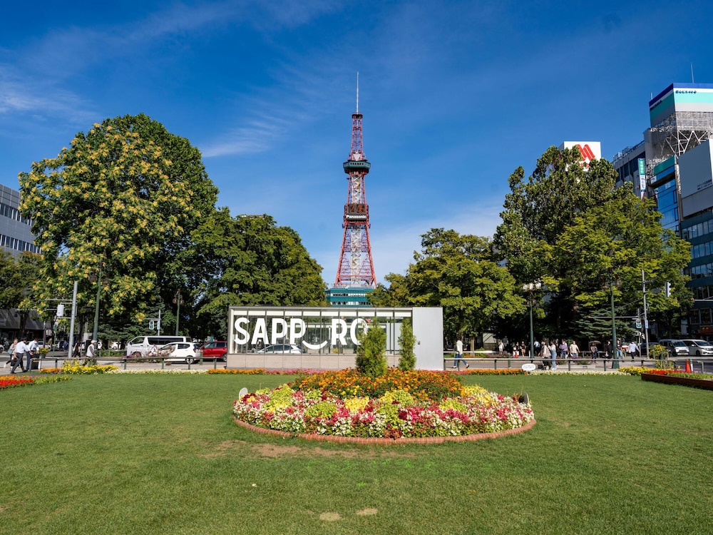Toyoko Inn Sapporo Eki Kita Guchi 55/56