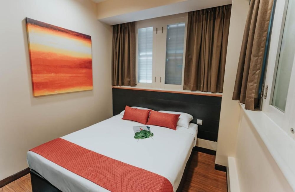 Hotel 81 Heritage 20/30