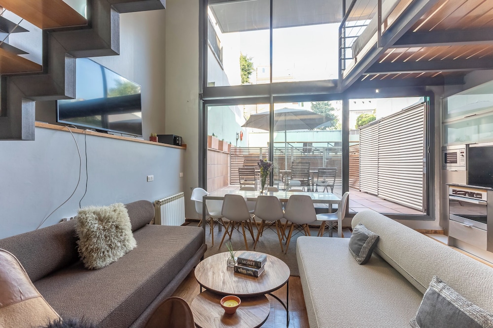 My Space Barcelona Gracia Pool Terrace Center 32/49