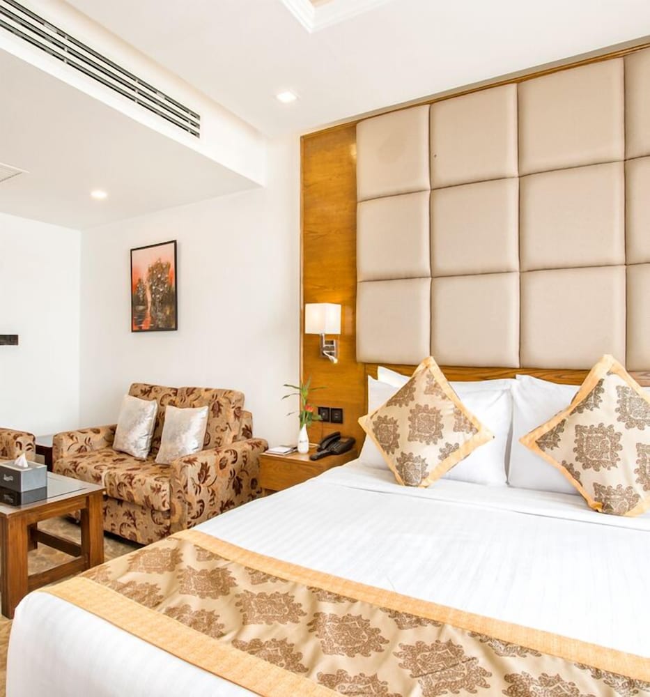 MARINO ROYAL HOTEL 24/63