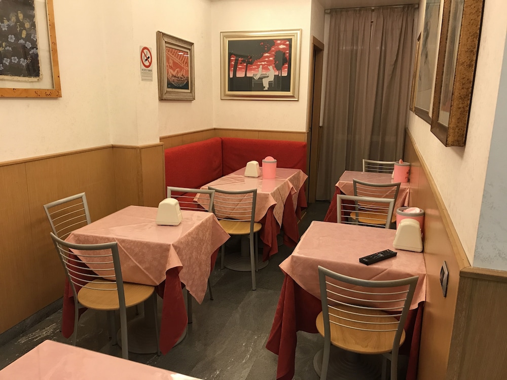 Hotel Parma 50/57