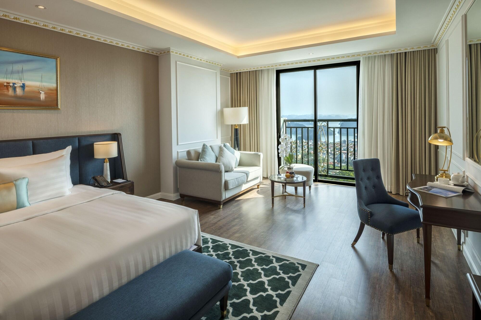 Deluxe, Double Bed, Bay View