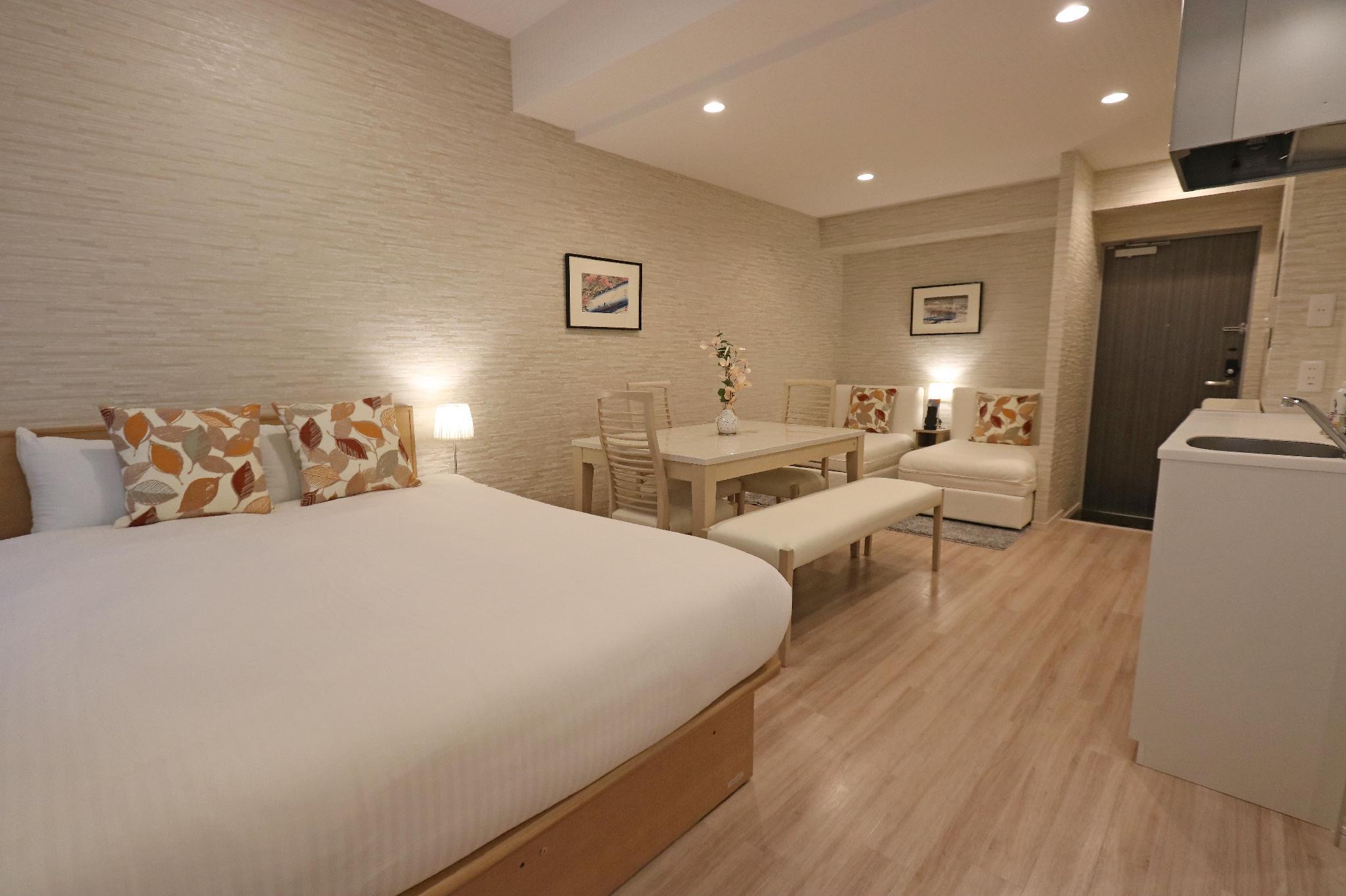 Family, 3 Double Beds