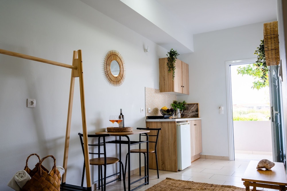 Tesys Studios & Apartments 49/50