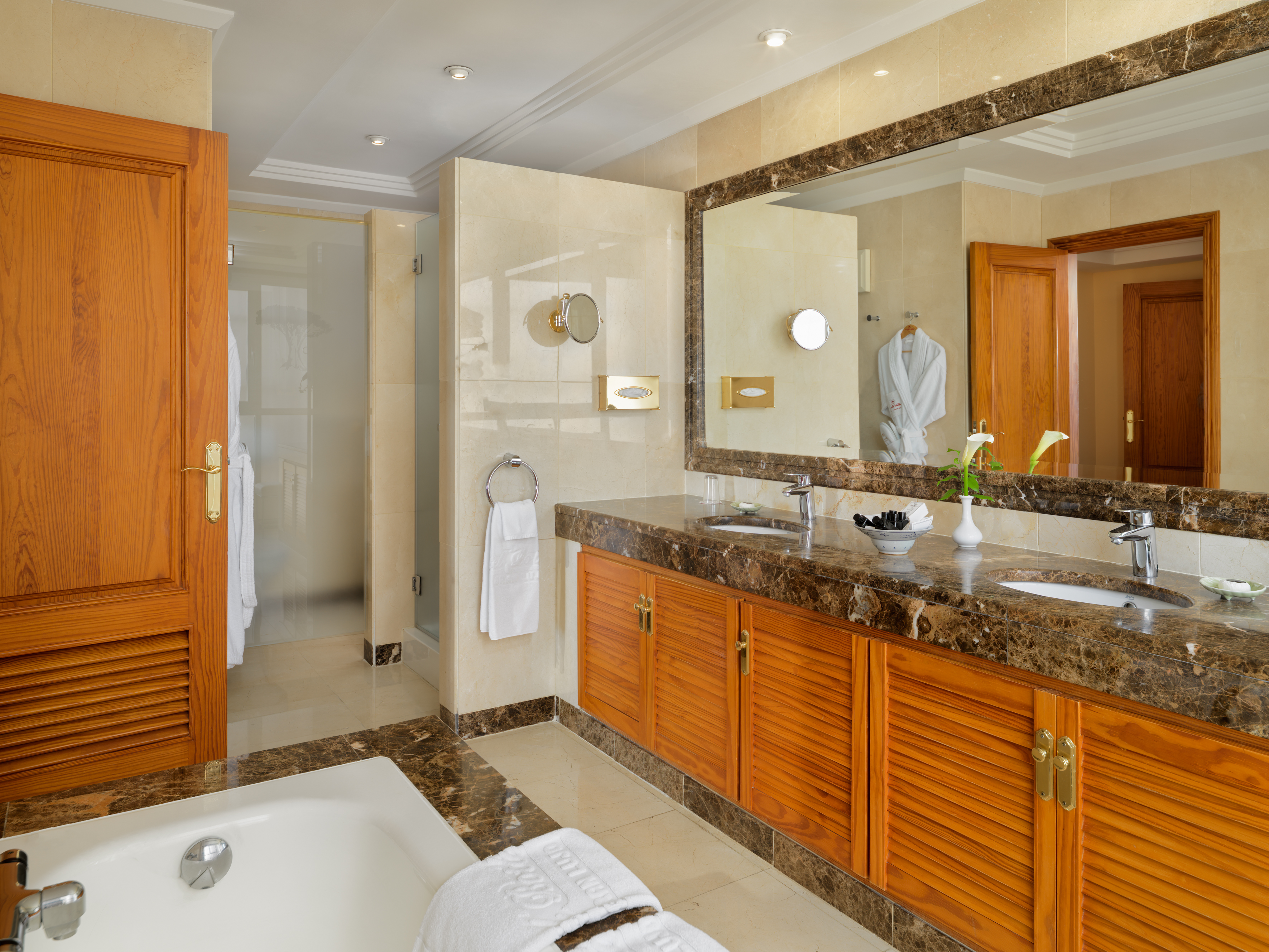 Senator, Suite, Single, Ocean View