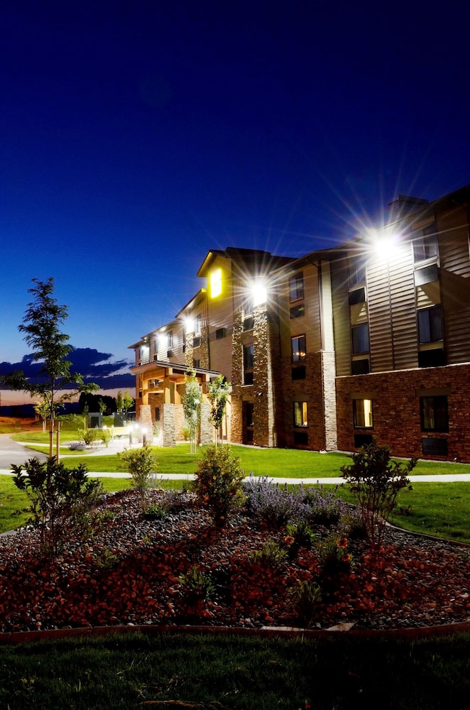 My Place Hotel Bozeman MT 2/35
