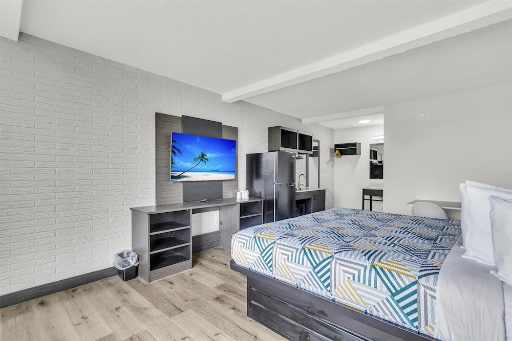 Studio 6 Extended Stay - Summerville, SC - Charleston 9/26