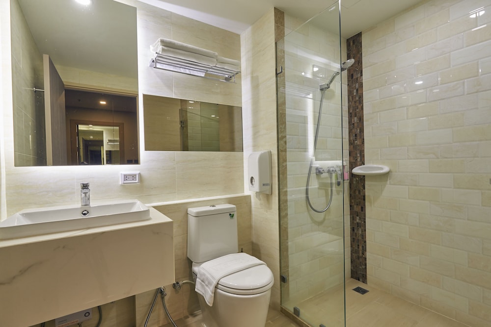 Samyan Serene Hotel 22/63