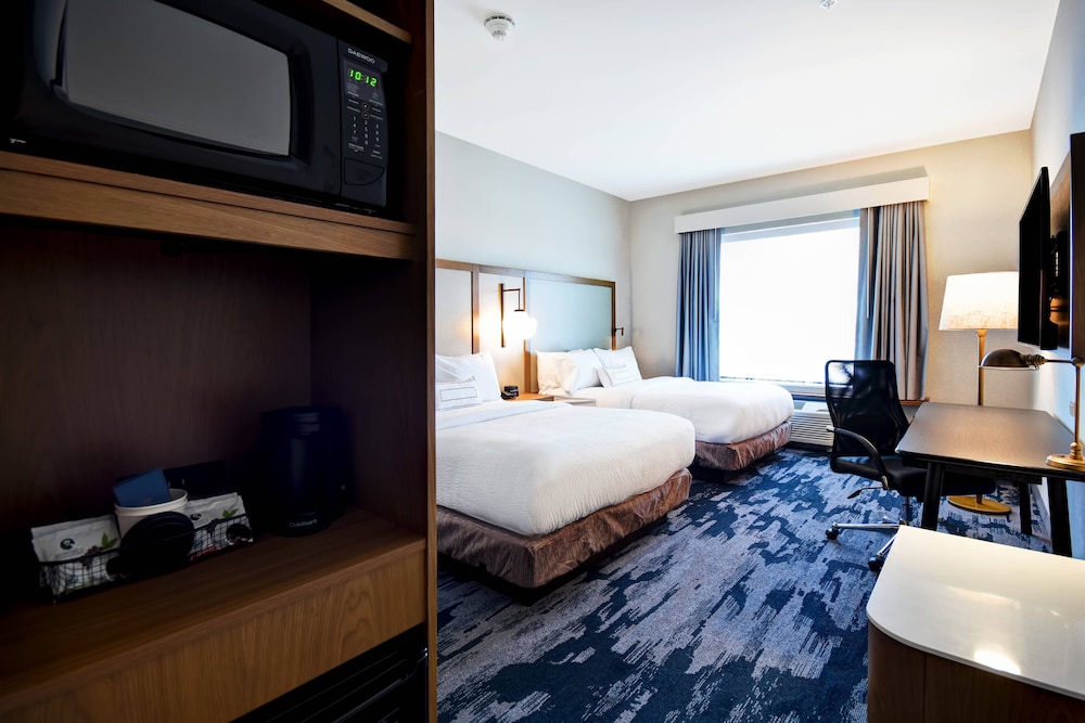 Fairfield Inn & Suites By Marriott Plymouth 18/54