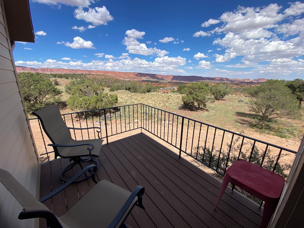 Skyridge Inn Bed & Breakfast 47/73