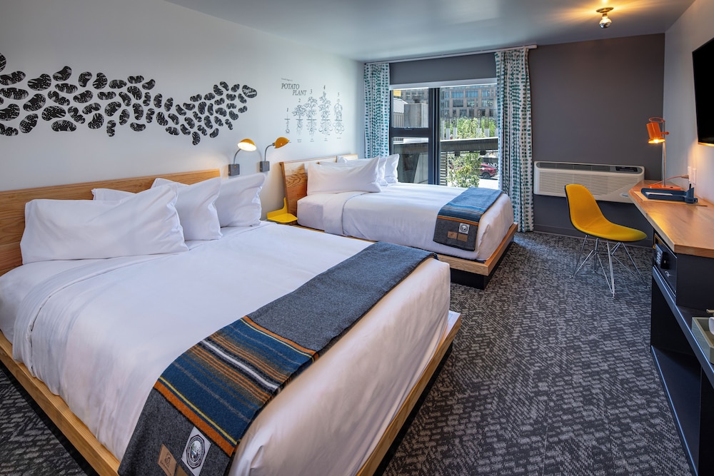 The SPARROW Hotel 9/38