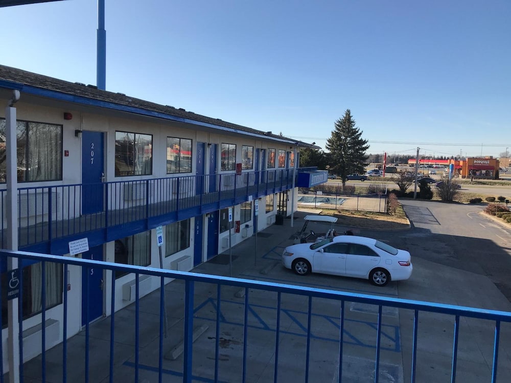 AMERICAS BEST VALUE INN 6/53