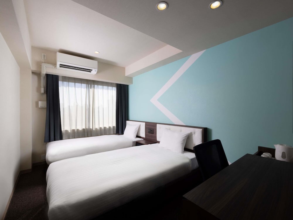 STANDARD, TWIN BEDS