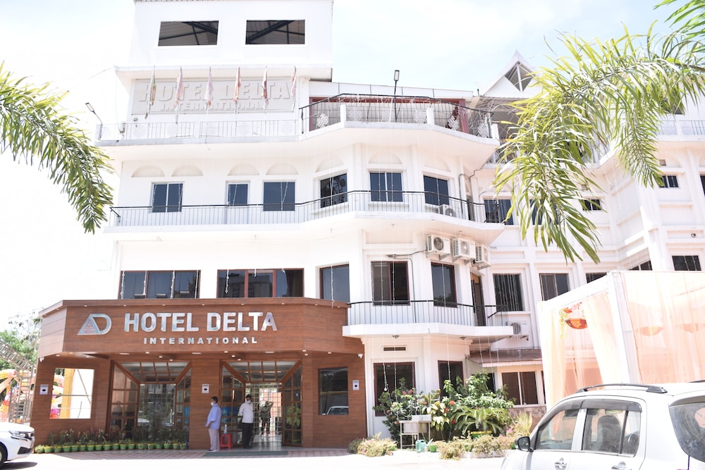 Hotel Delta International 4/50