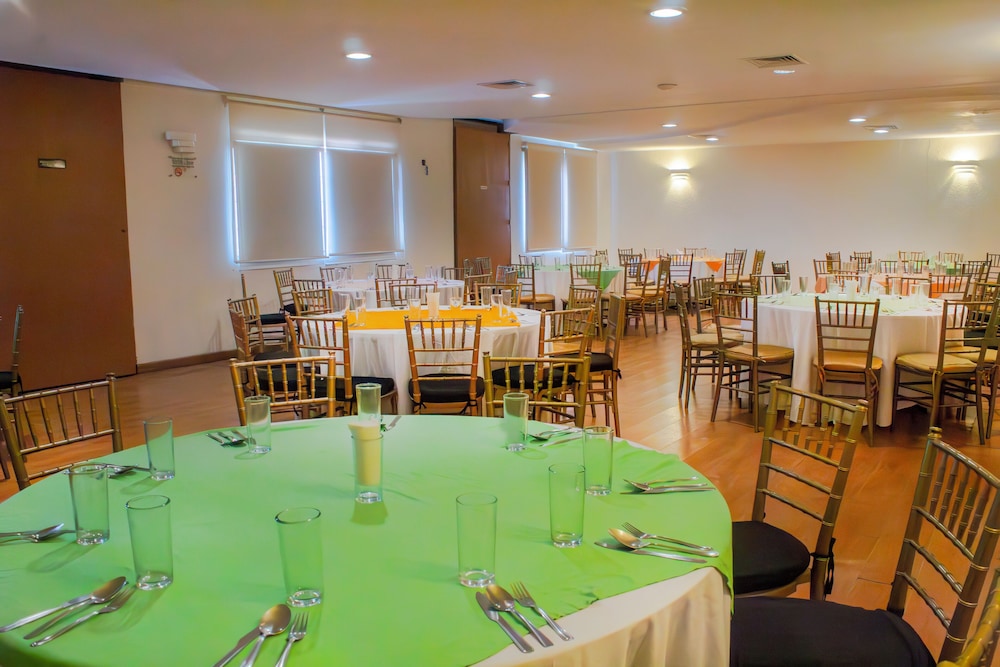 Hotel Mision Veracruz 13/23