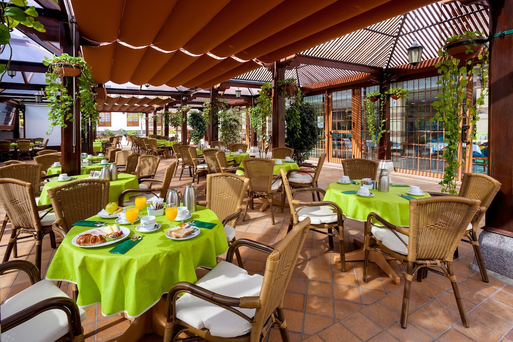 Apartamentos Casablanca 32/42