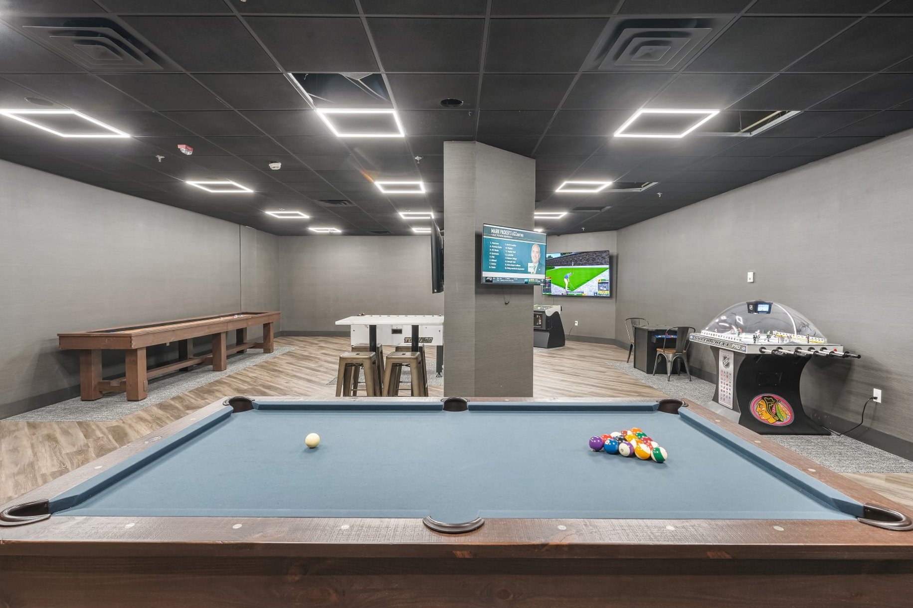 Crowne Plaza Suites Msp Airport Mall Of America 17/50