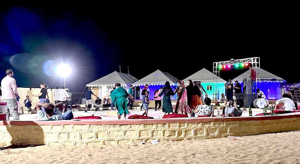Sheesh Mahal Desert Camp 38/44