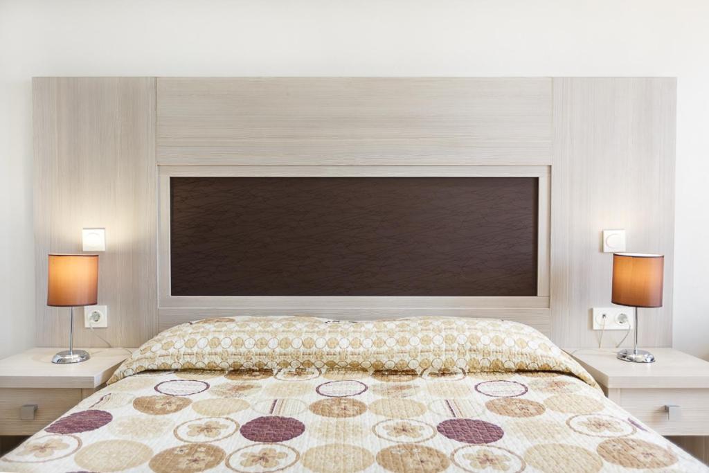 Hotel Dona Luisa 10/50