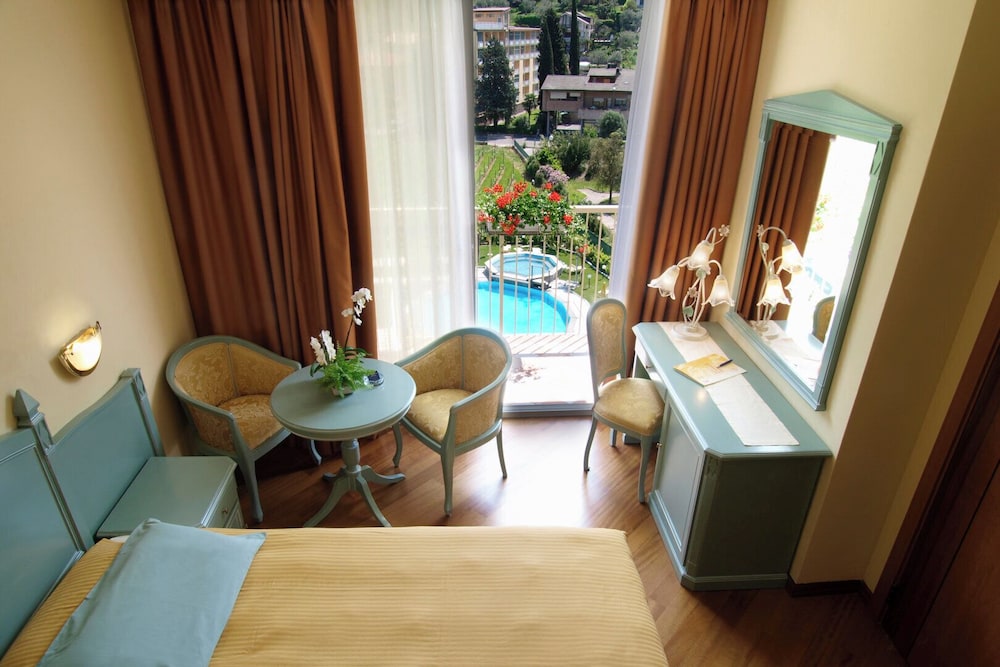 Hotel Savoy Palace 26/50