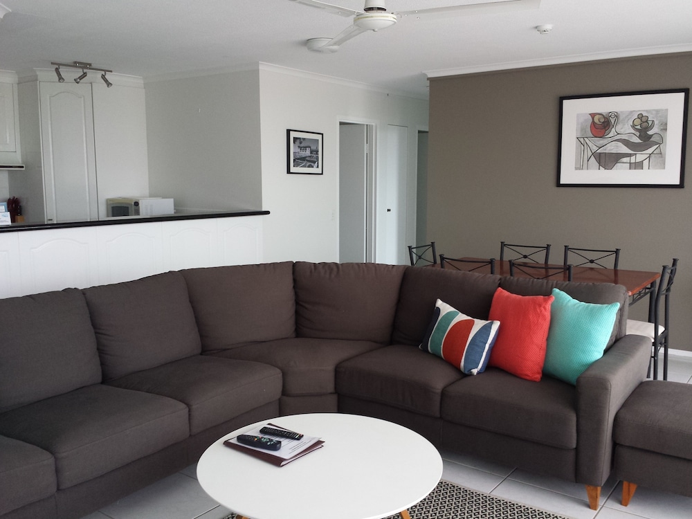 Kirribilli Riverfront Apartments 50/72