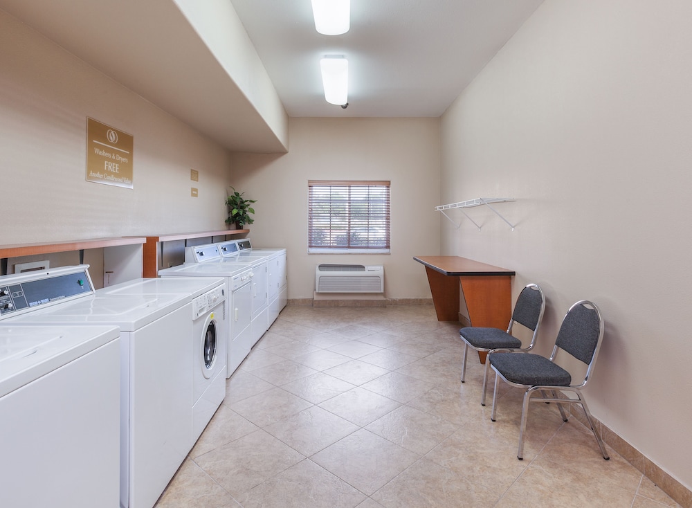 Candlewood Suites Lake Jackson Clute 19/60