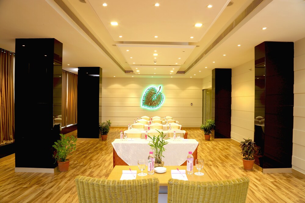 The Quilon Beach 50/66