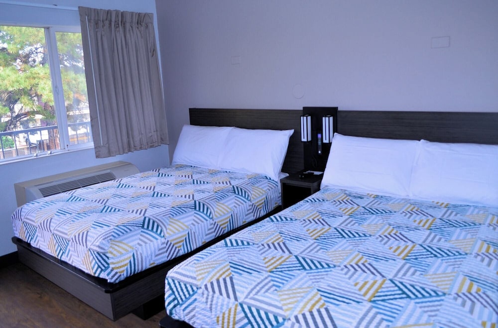 Motel6 Del Rio, TX 31/56