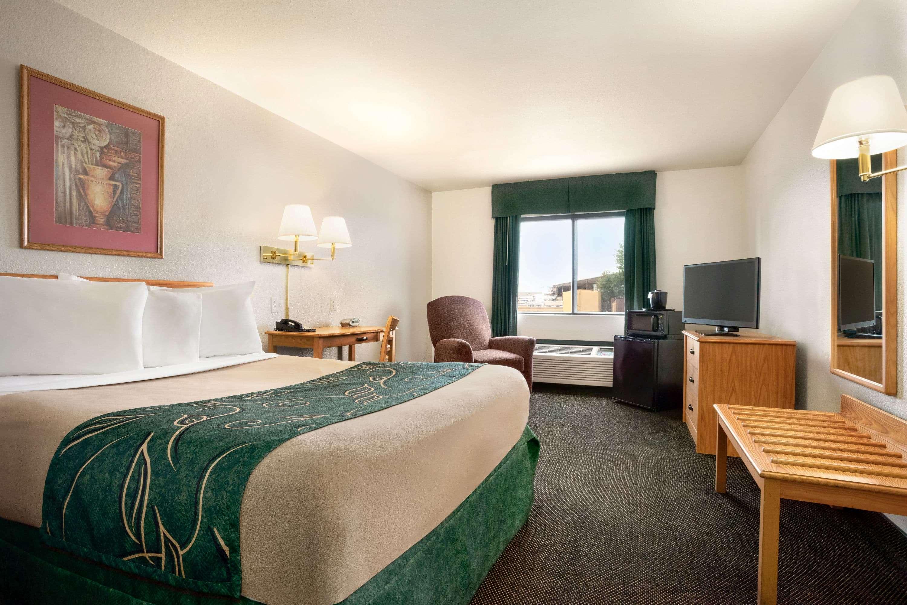 Travelodge By Wyndham Cheyenne 3/18