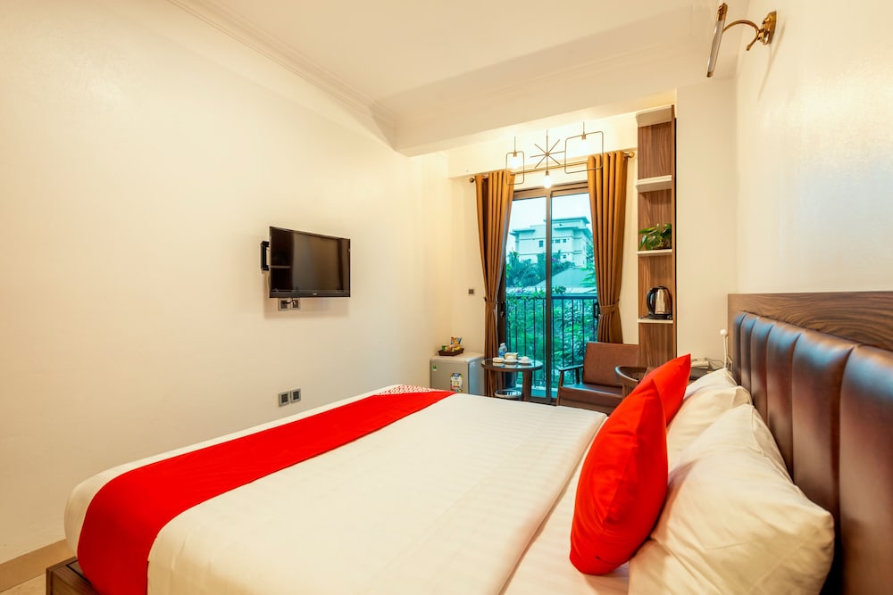 Oyo 133 Westlake Tay Ho Hotel 11/49