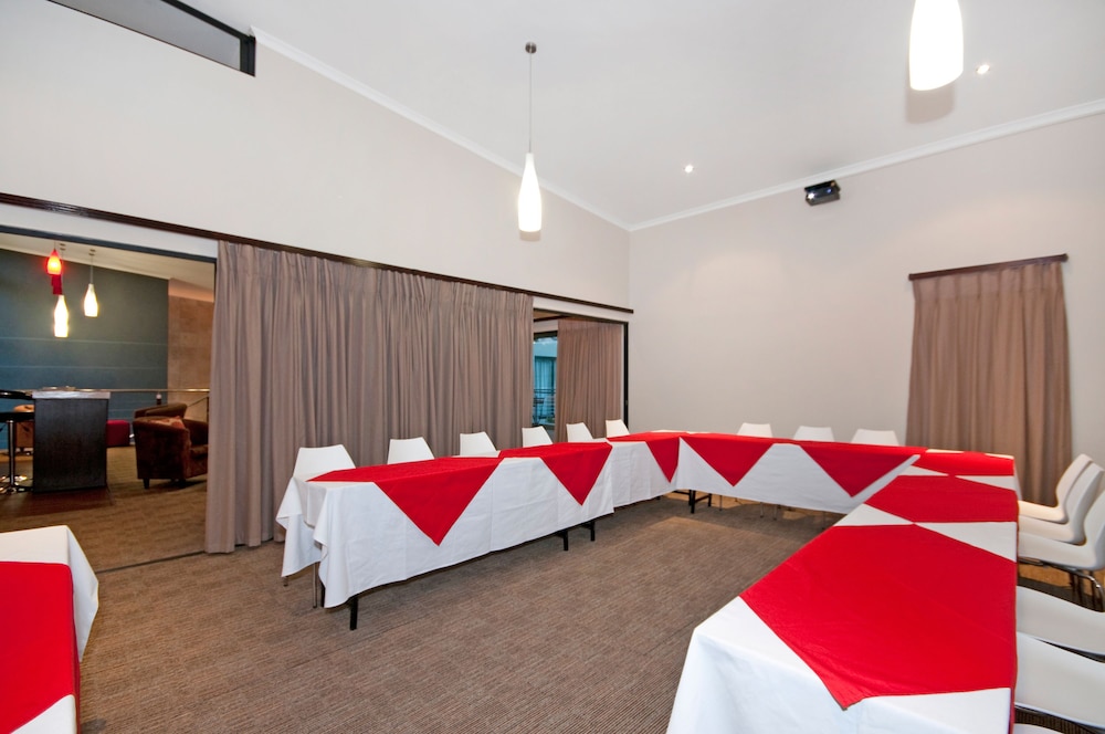 The Hub Boutique Hotel 13/38