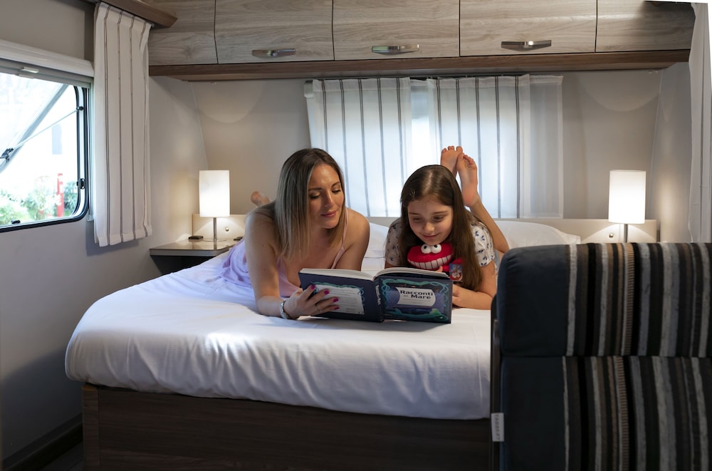 Panoramic, Double and Bunk Bed