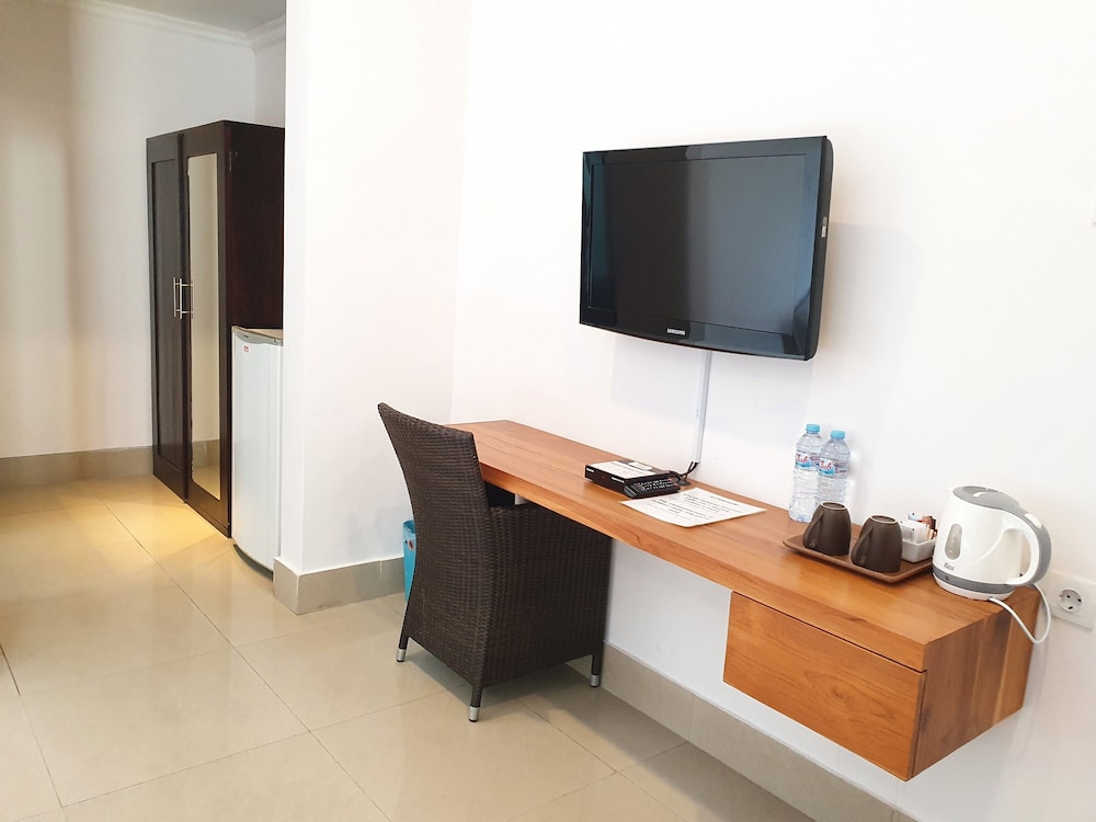 Radha Bali Hotel 56/70