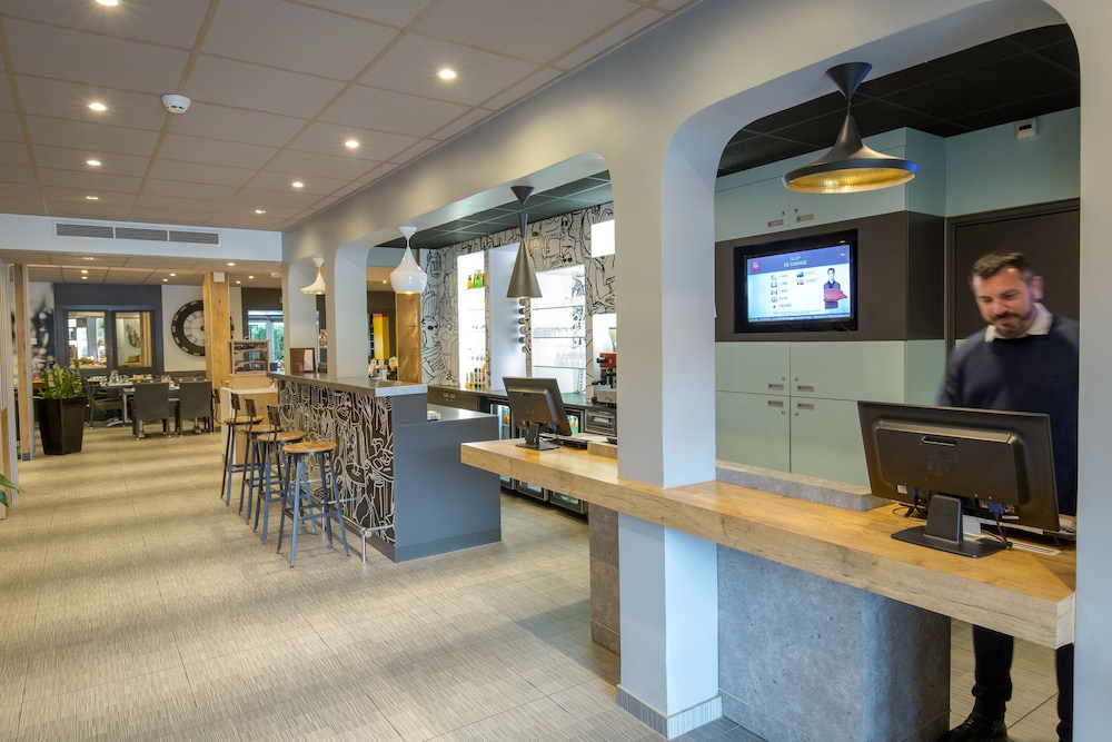 Ibis Brignoles 7/50