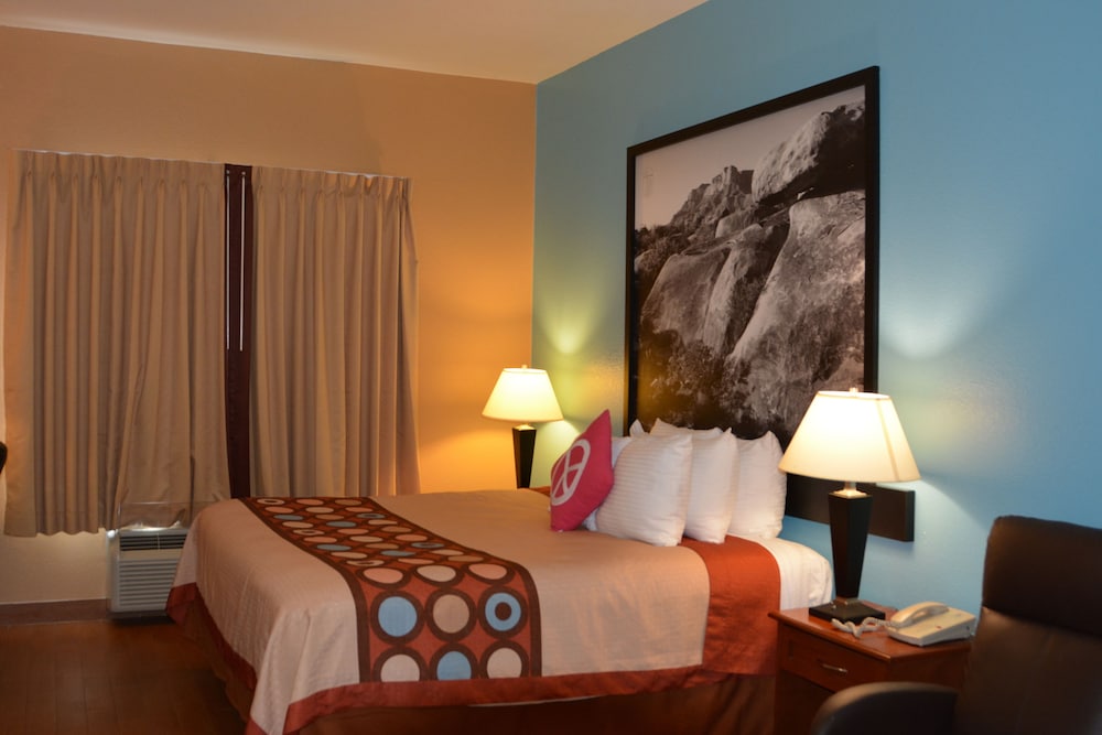 Super 8 By Wyndham Austin/Airport South 30/49