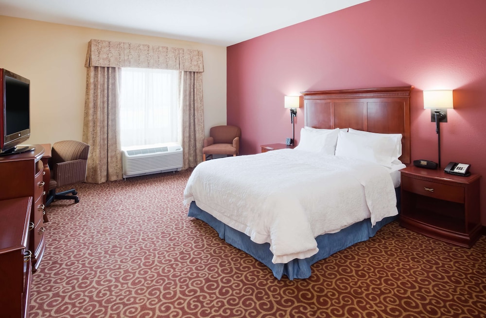 Hampton Inn Fairmont 12/54
