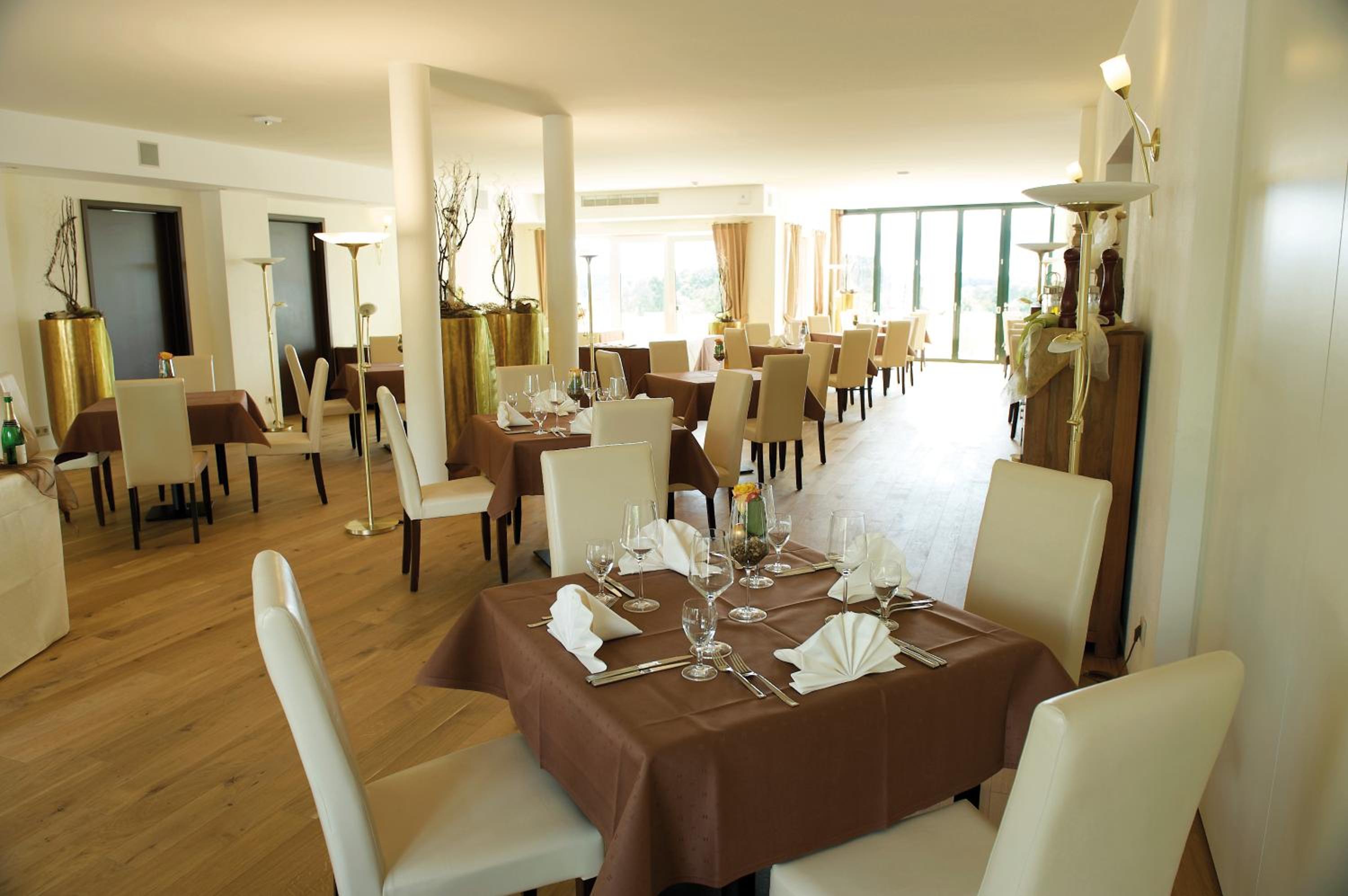 Hochwalder Wohlfuhlhotel 50/63