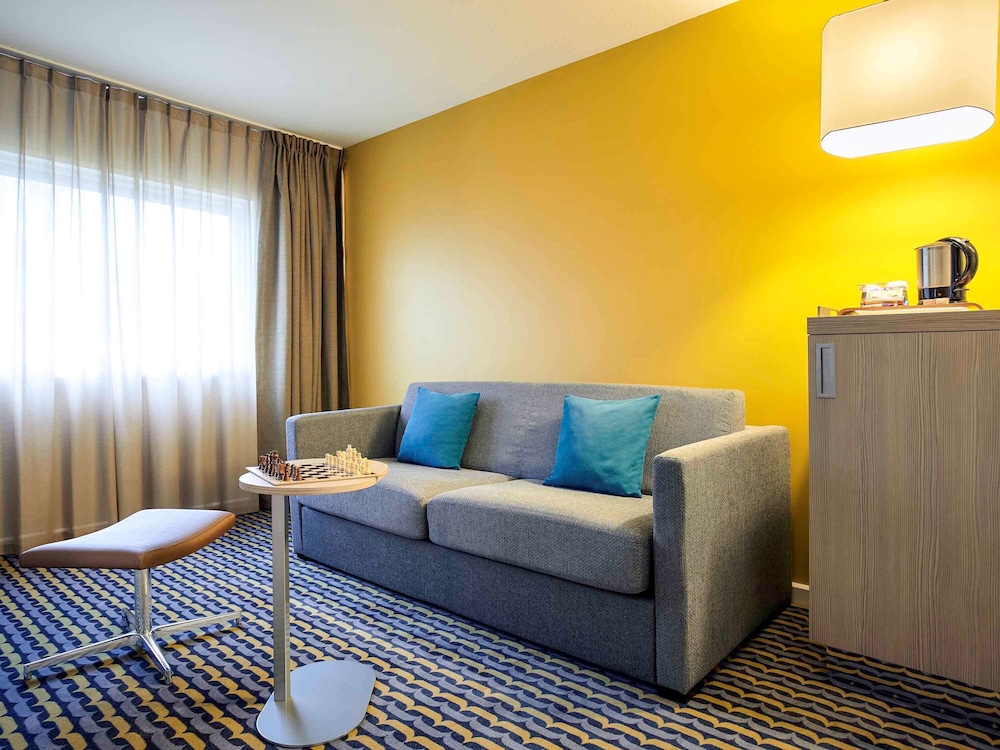 Mercure Paris Sud Les Ulis Courtaboeuf 31/68