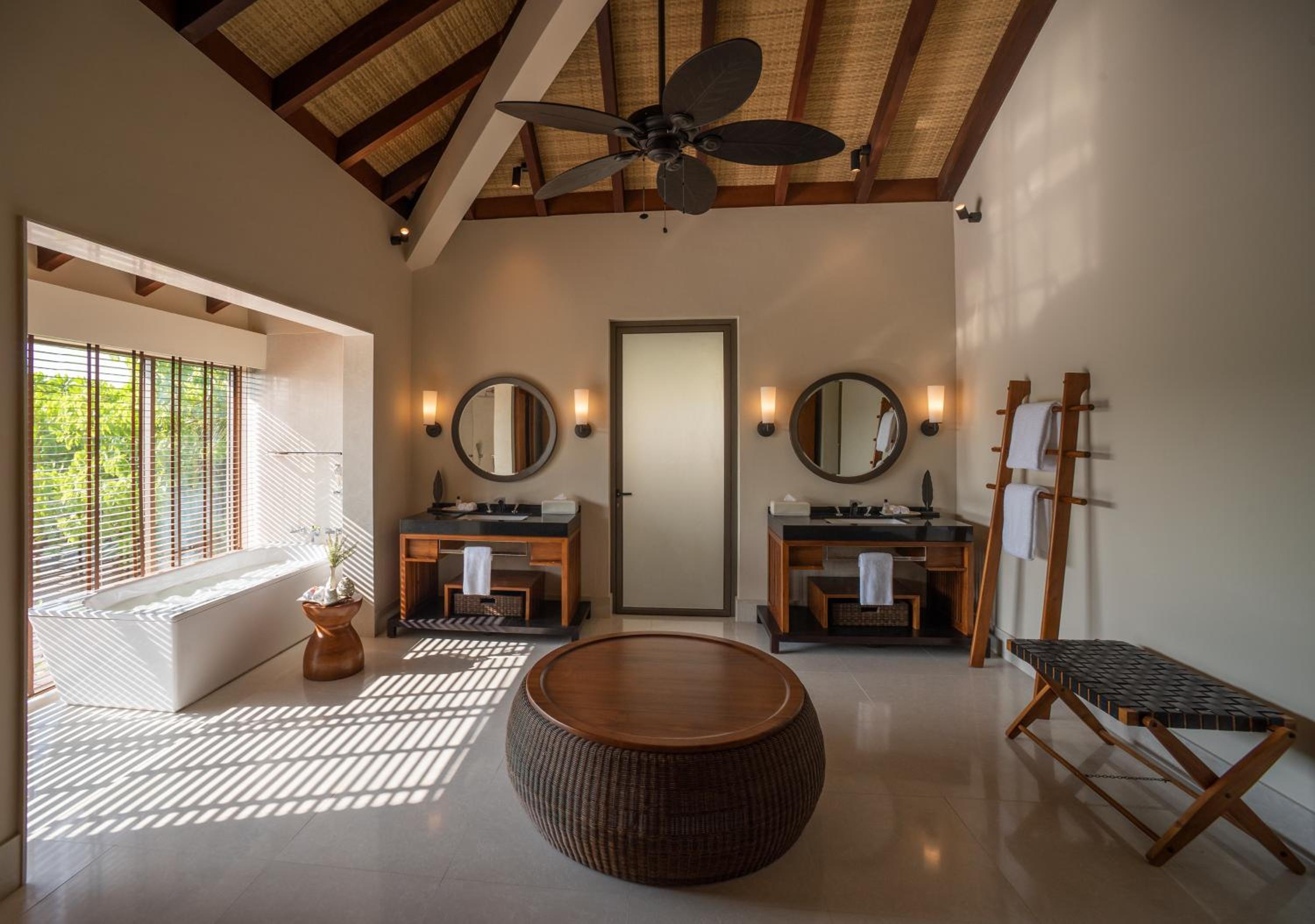 Beach Pool, Sunset, Deluxe, Villa