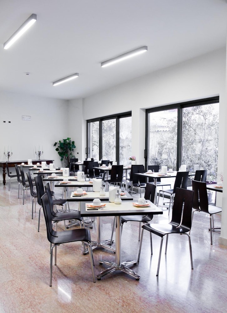 Hotel Siena 44/48